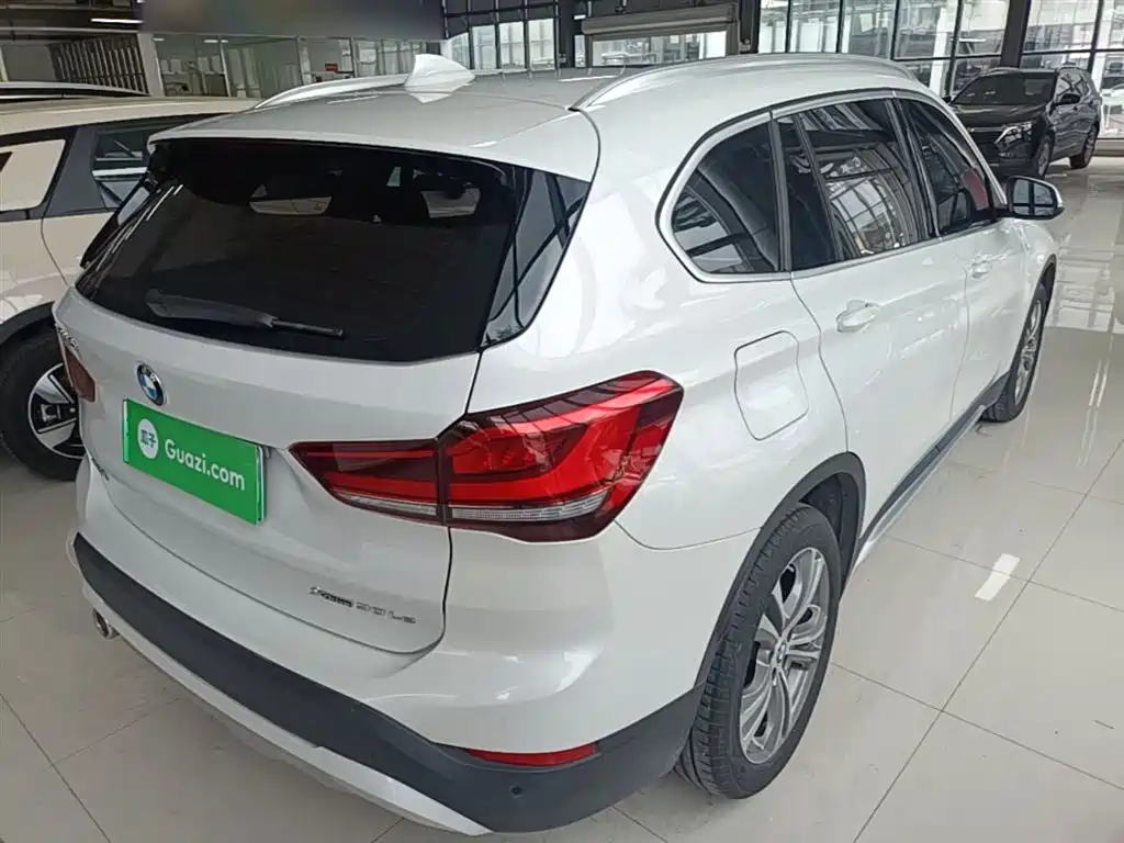 BMW X1 New Energy 2021 — фото 7