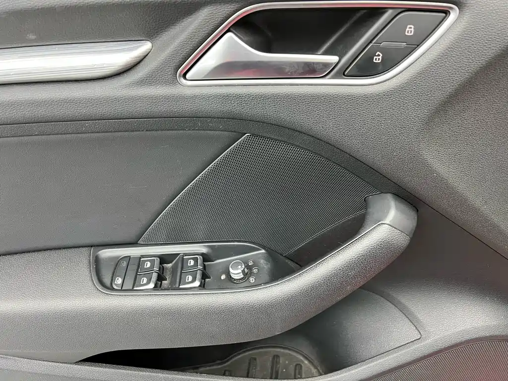 Audi A3 2014 — фото 3