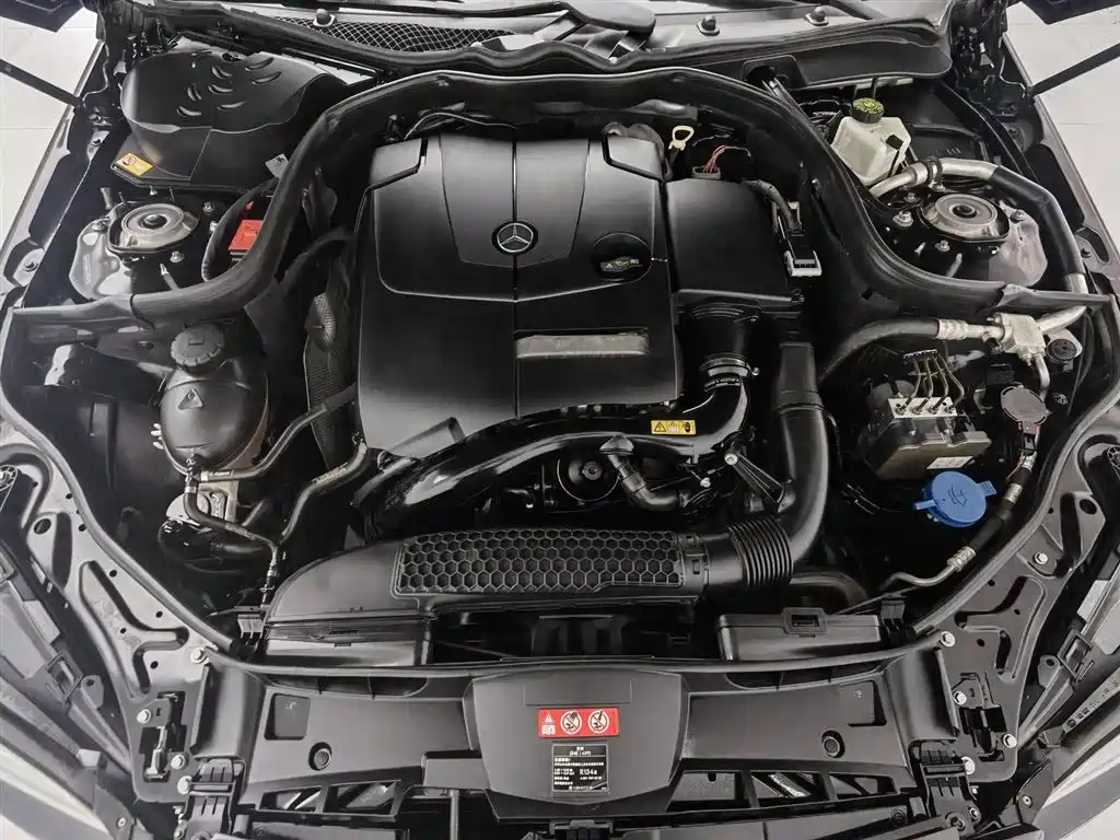 Mercedes-Benz E-Class 2016