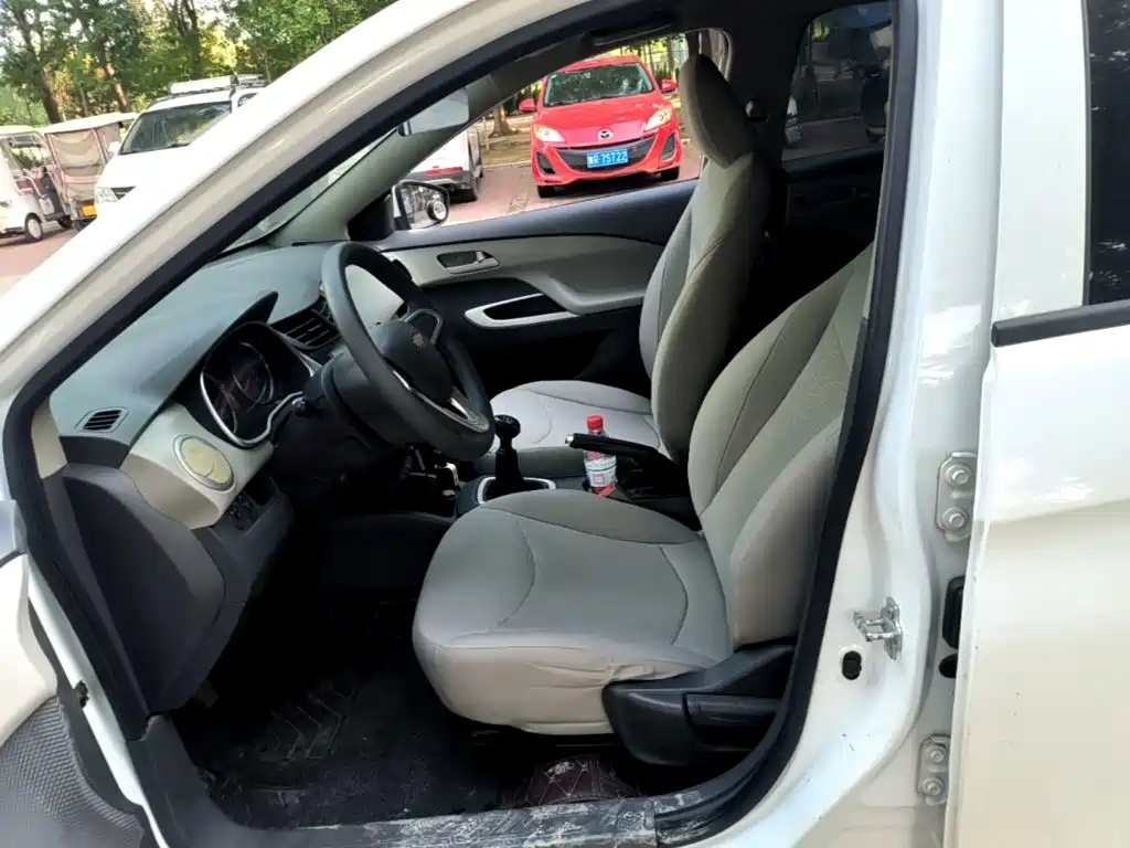 Chevrolet Sail 2016 — фото 15
