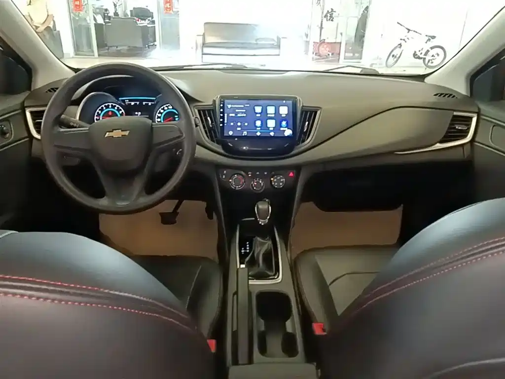 Chevrolet Cavalier 2019 — фото 10