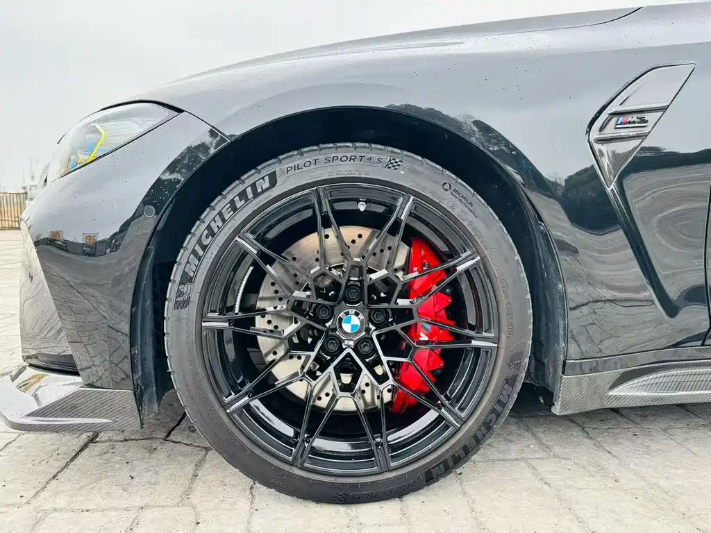BMW M3 2024 — фото 5