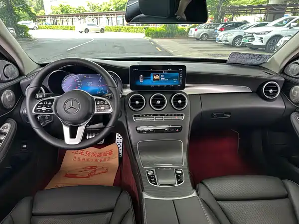 Mercedes-Benz C-Class 2019