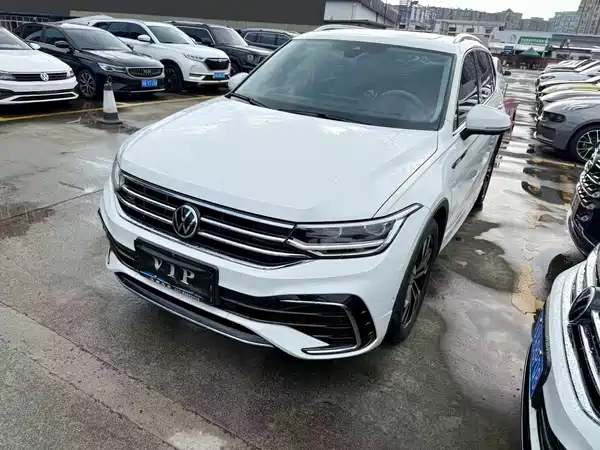 Volkswagen Tiguan L 2024