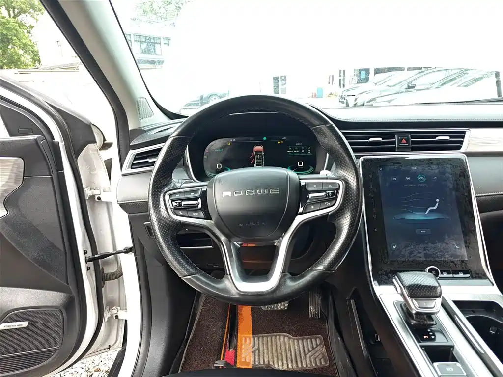 Roewe RX5 New Energy 2021 — фото 11