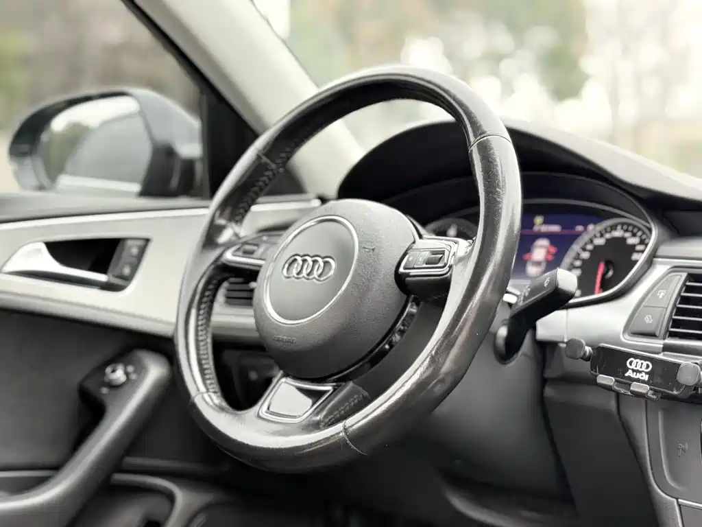 Audi A6L 2016 — фото 12
