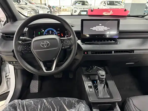 Toyota Frontlander 2026