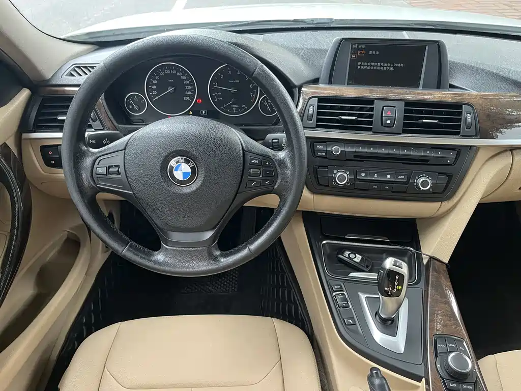 BMW 3 Series 2013 — фото 12