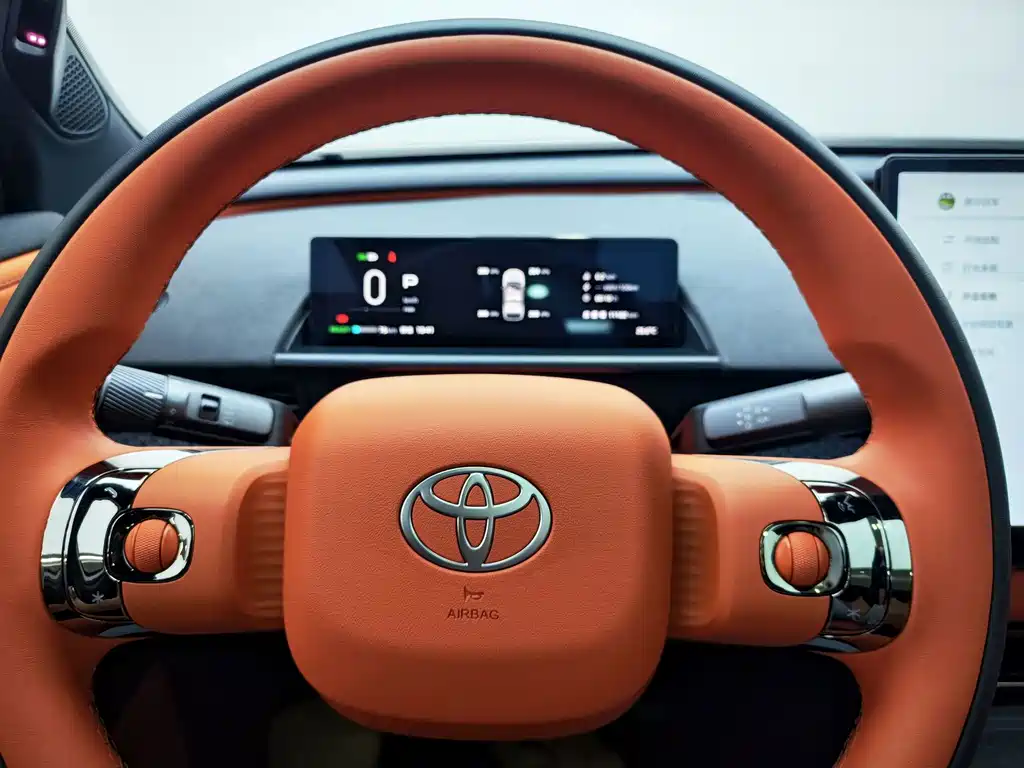 Toyota bZ3X 2025 — фото 11