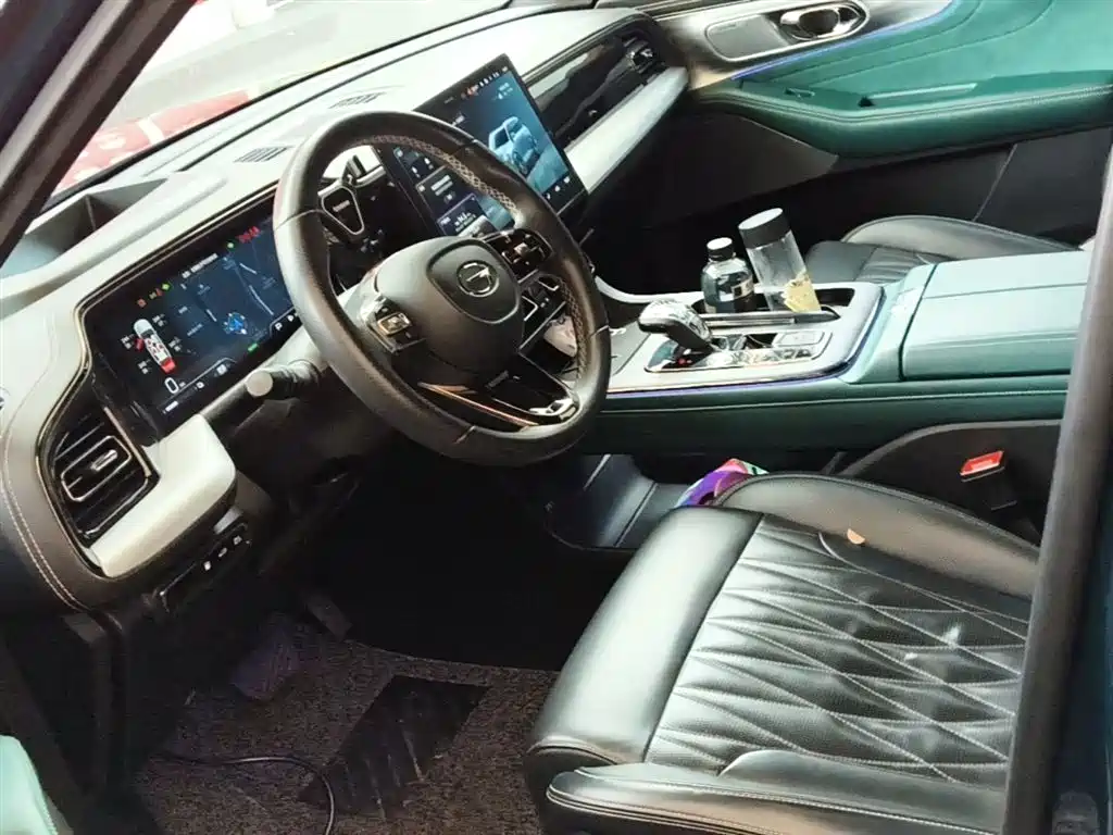 GAC Motor Trumpchi GS8 2022 — фото 15