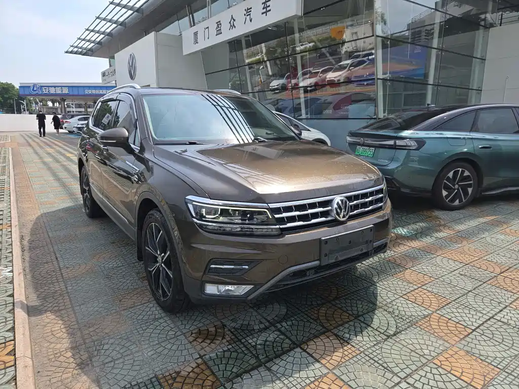 Volkswagen Tiguan L 2017