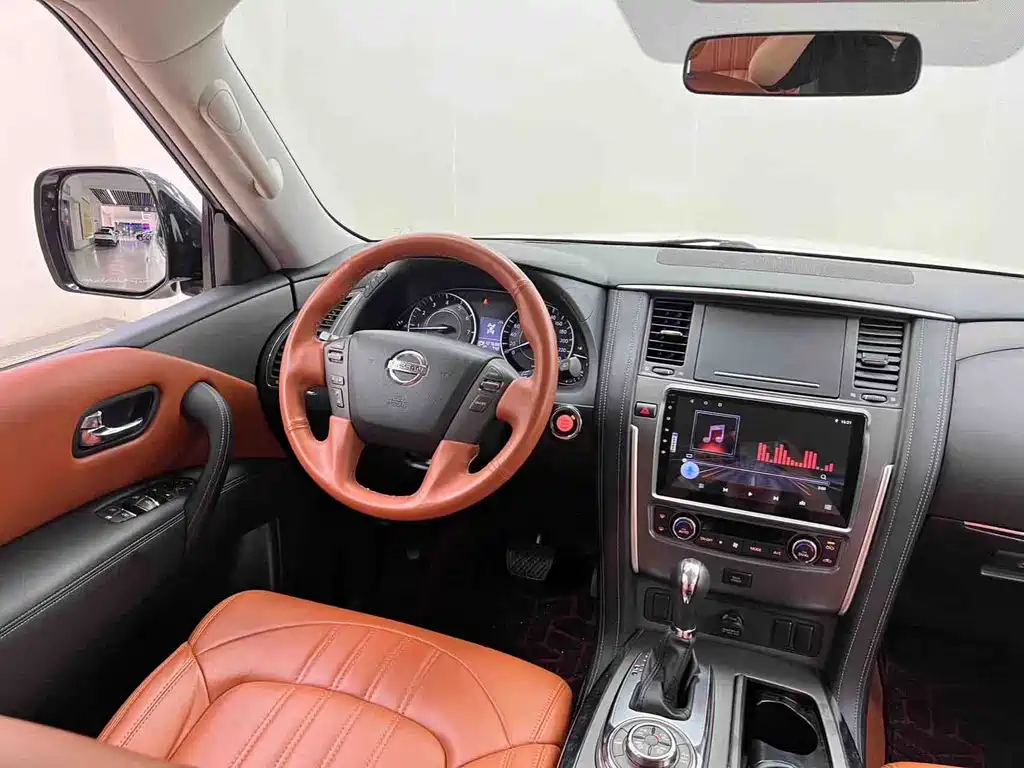 Nissan Patrol 2019 — фото 17