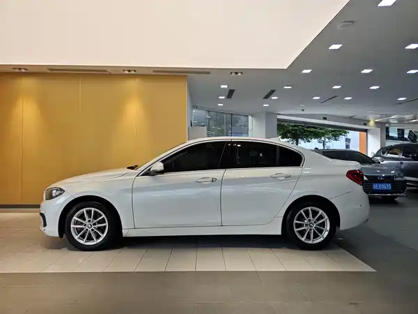 BMW 1 Series 2018