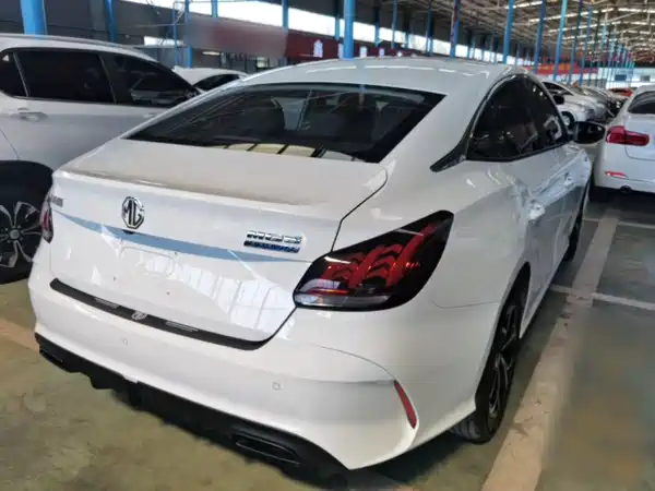 MG MG5 2023