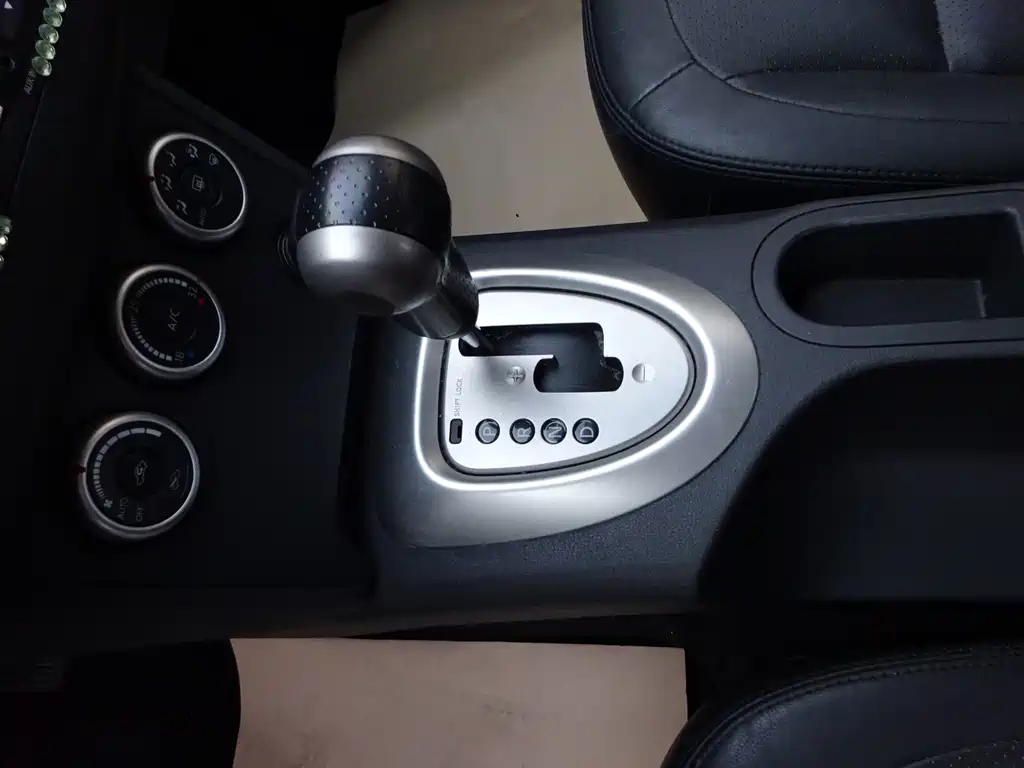 Nissan Qashqai 2014 — фото 14