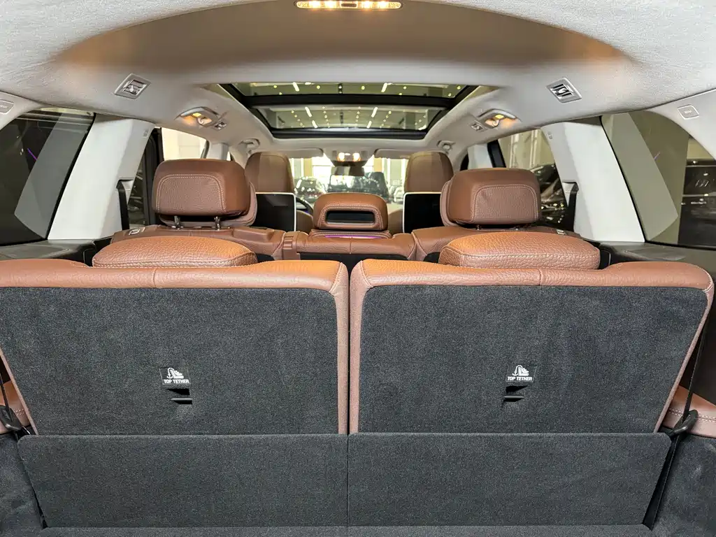 Mercedes-Benz GLS 2025 — фото 12