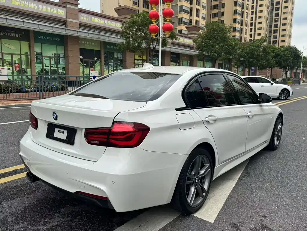 BMW 3 Series 2019