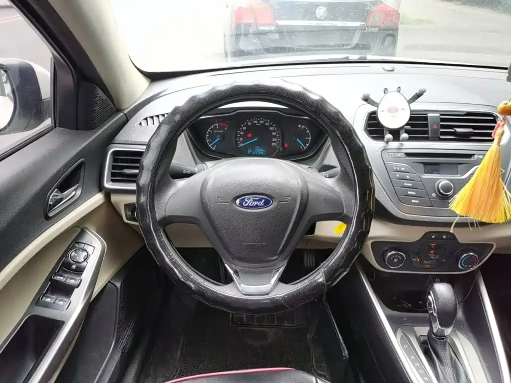 Ford Forrest 2018