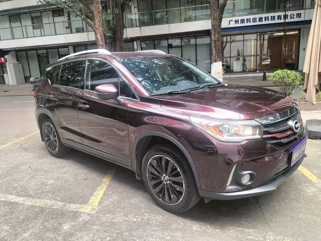 GAC Motor Trumpchi GS4 2018 — фото 3