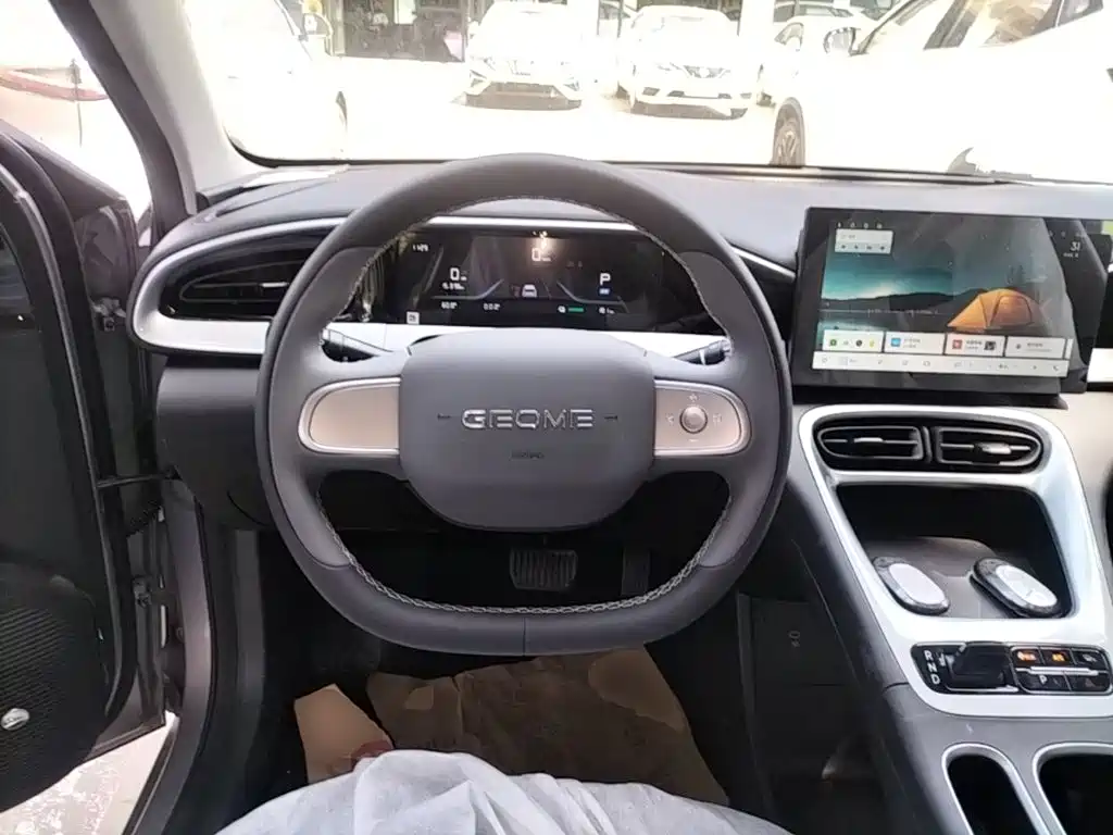 Geely Galaxy Starwish 2026 — фото 11