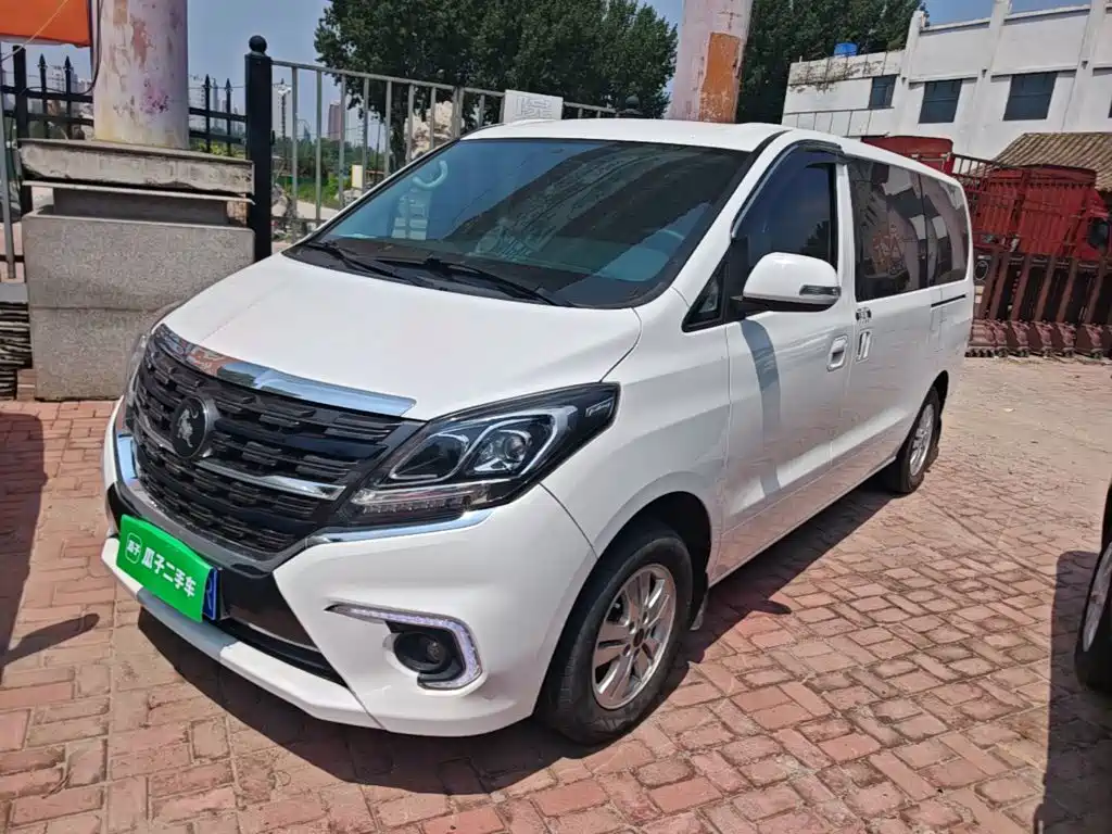 Dongfeng Fengxing M7 2022 — фото 1