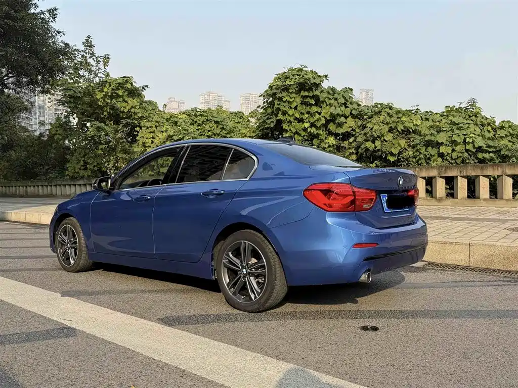 BMW 1 Series 2018 — фото 4