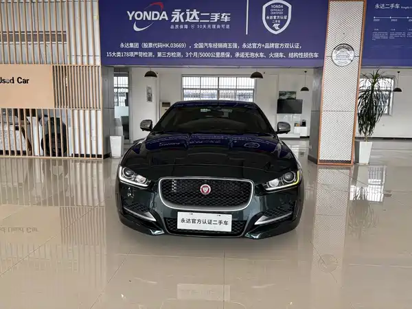 Jaguar XE 2016