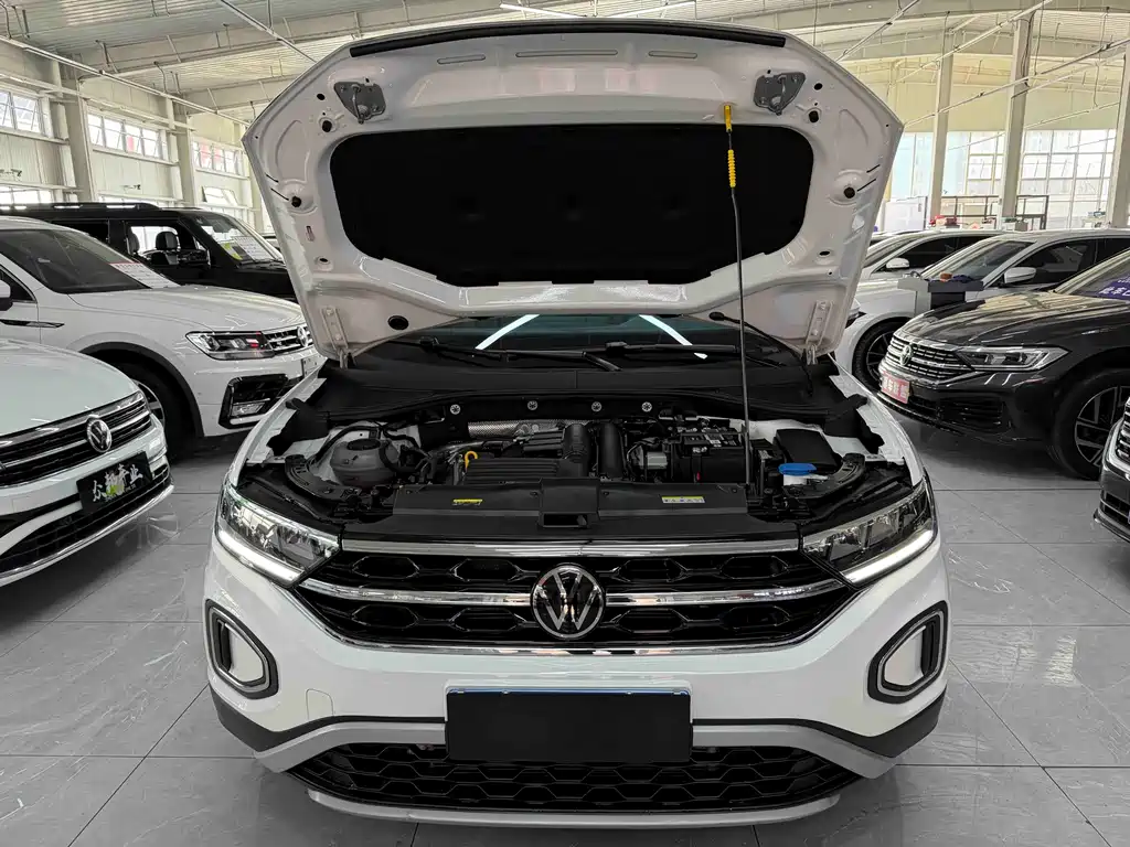 Volkswagen T-Roc 2024 — фото 19
