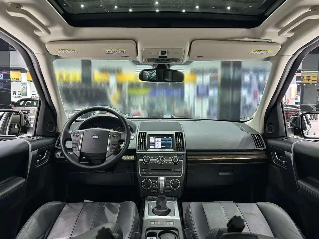 Land Rover Freelander 2 2013 — фото 7