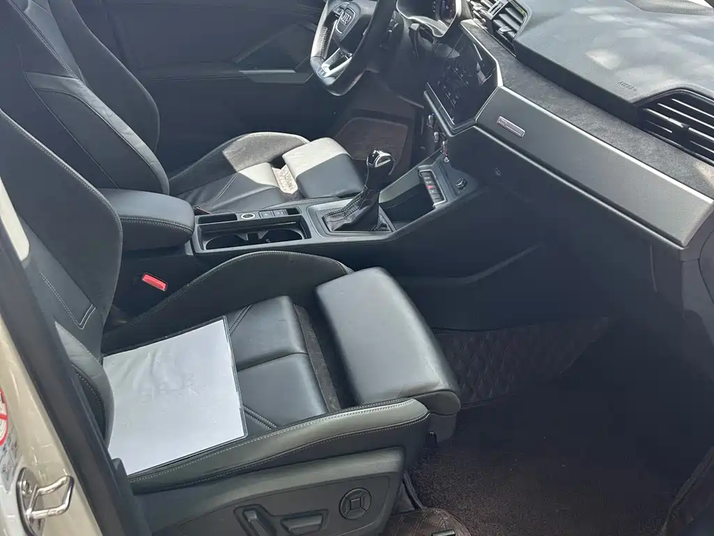 Audi Q3 Sportback 2020 — фото 8