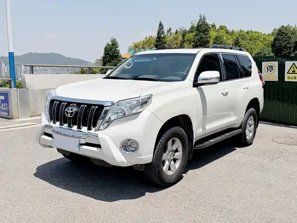 Toyota Prado 2014