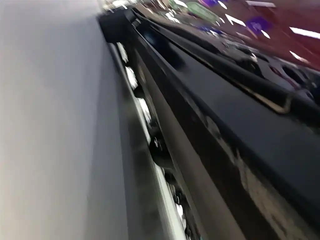 Xiaomi YU7 2025 — фото 21
