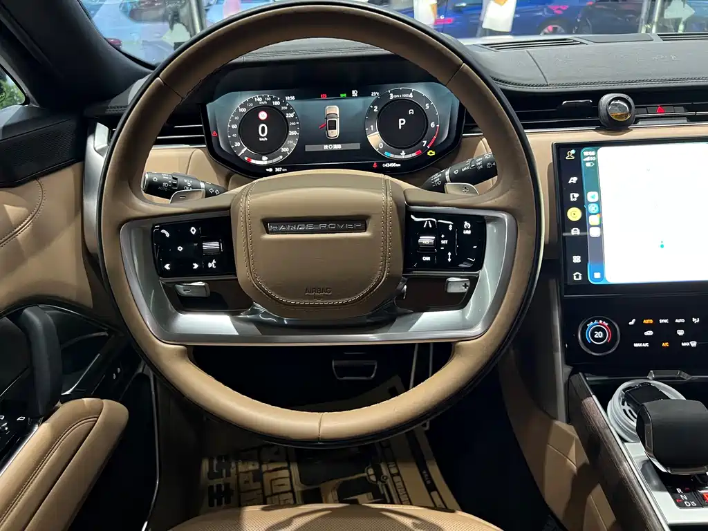 Land Rover Range Rover 2023 — фото 12