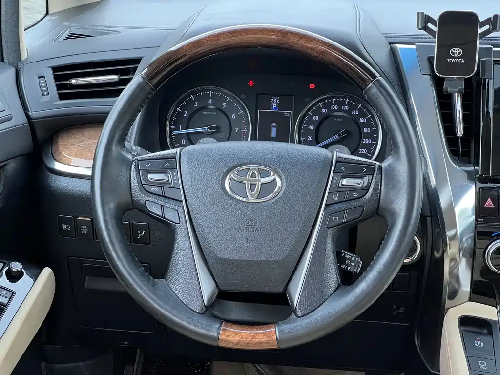 Toyota Alphard 2015 — фото 15