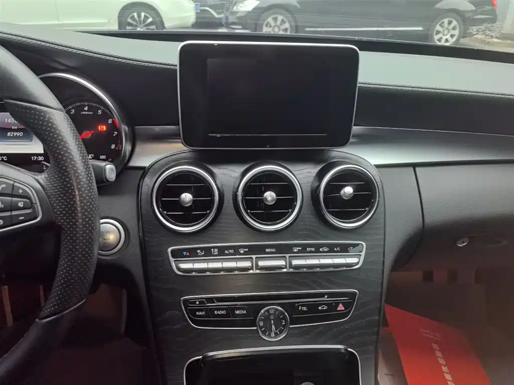 Mercedes-Benz C-Class 2018 — фото 13