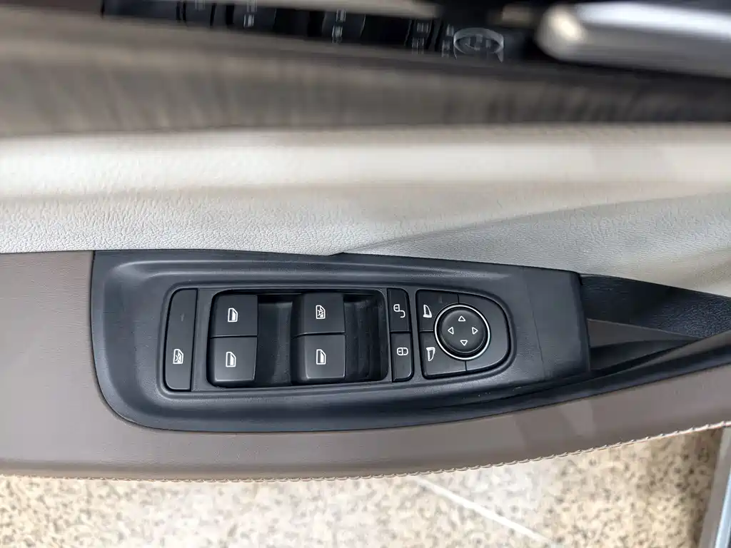 BYD Qin PLUS 2025 — фото 17