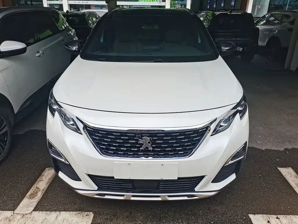 Peugeot 5008 2017 — фото 2