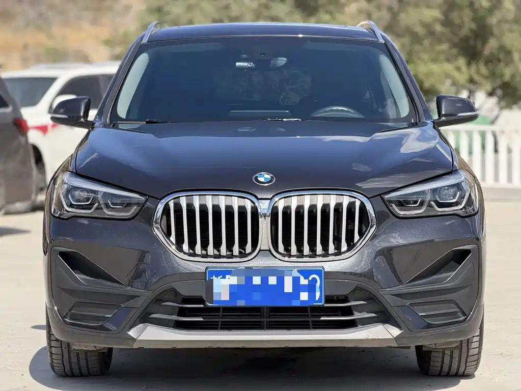BMW X1 2021 — фото 2