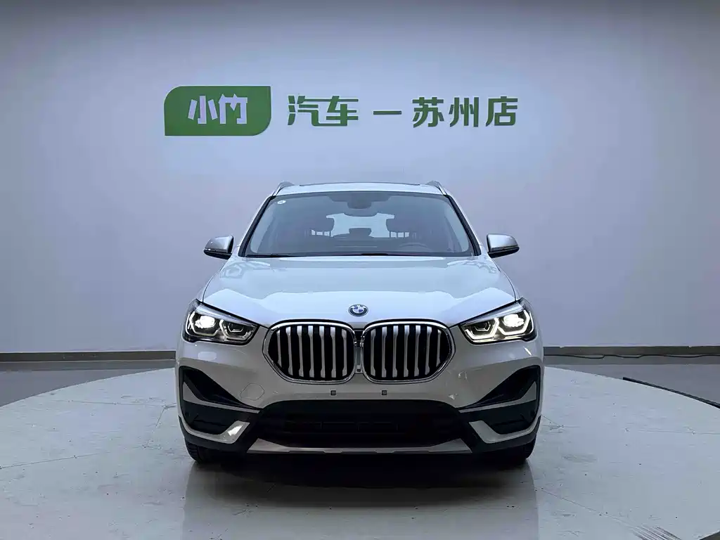 BMW X1 2022 — фото 3