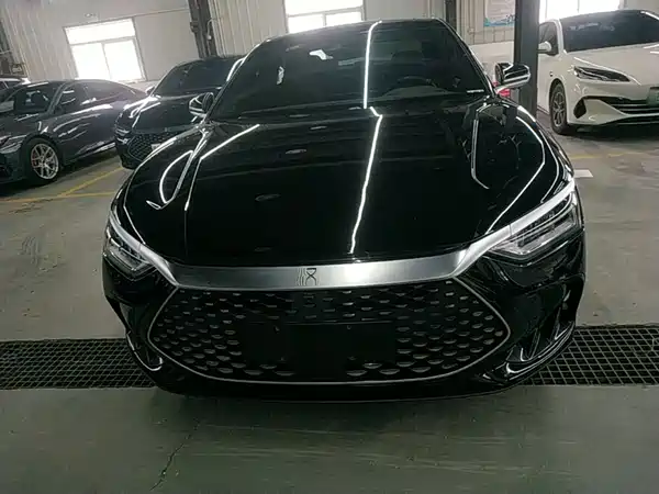 BYD Han 2024