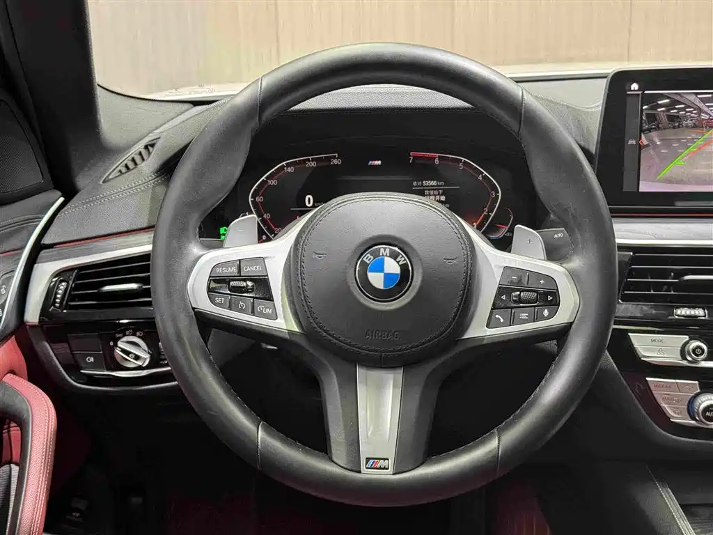 BMW 5 Series 2021 — фото 15