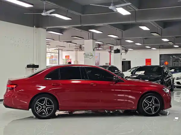 Mercedes-Benz E-Class 2021