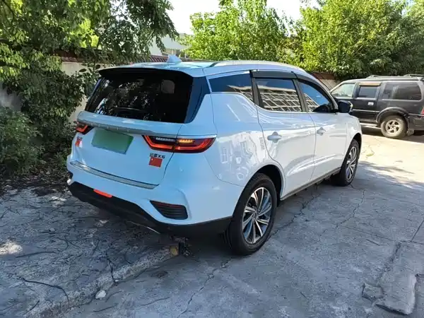 Geely Vision X6 2020