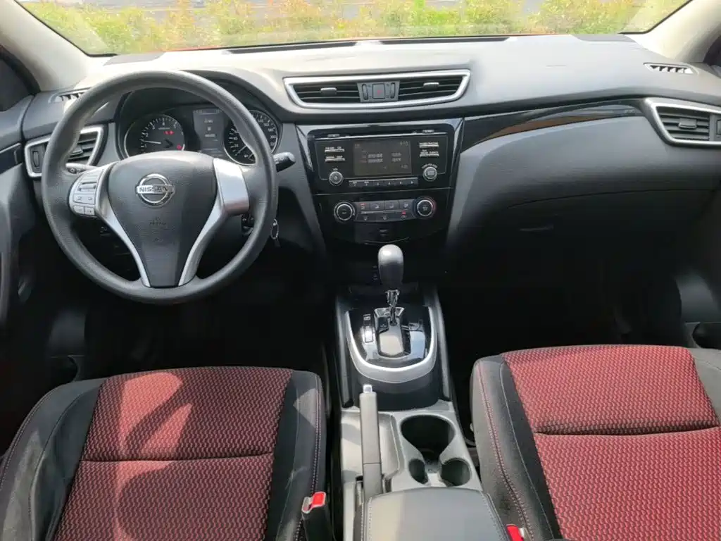 Nissan Qashqai 2016 — фото 10