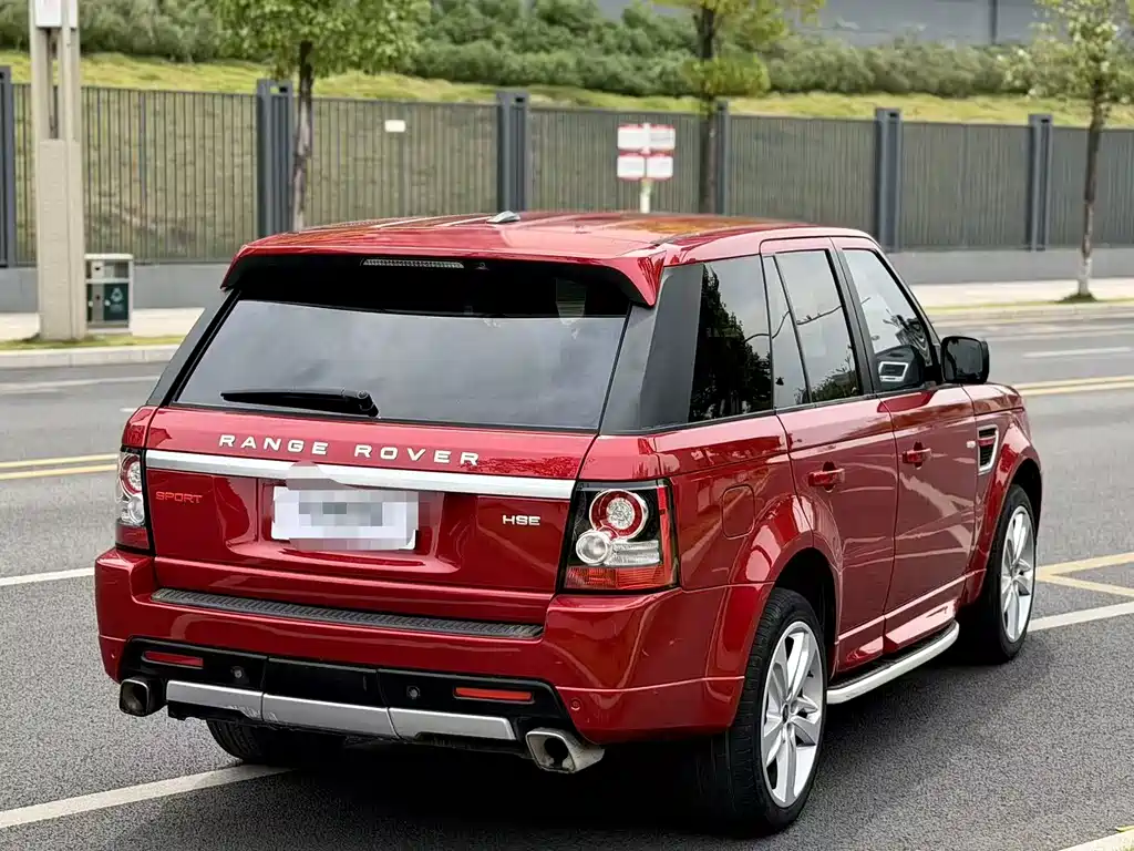 Land Rover Range Rover Sport 2012 — фото 3