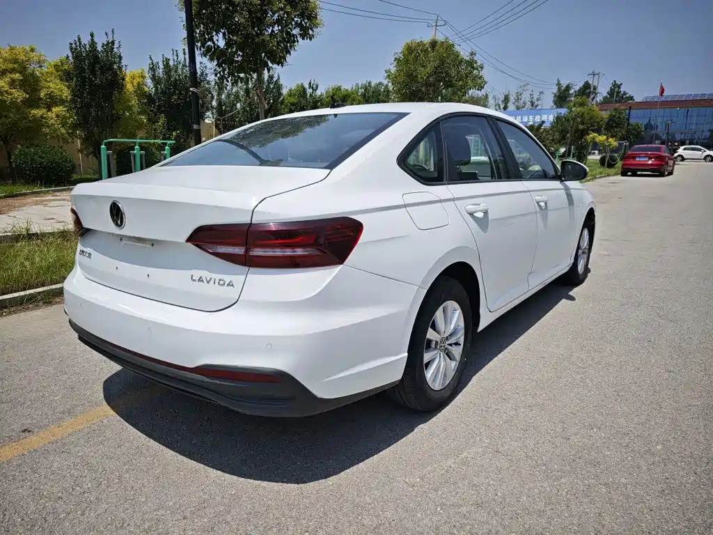 Volkswagen Lavida 2022