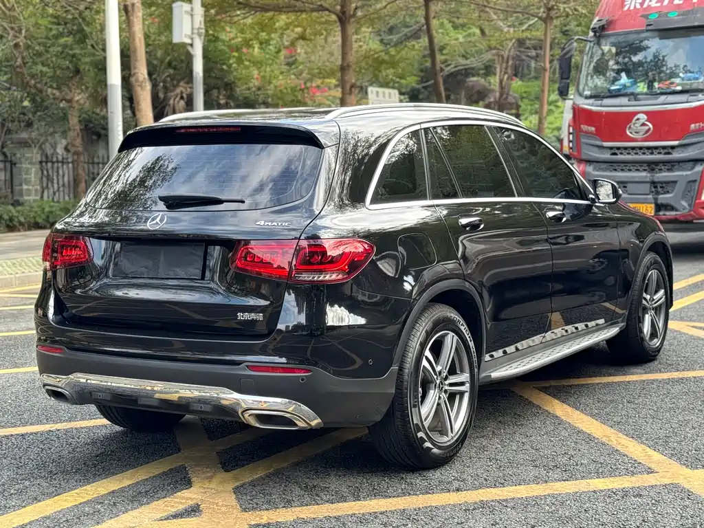 Mercedes-Benz GLC 2021 — фото 19