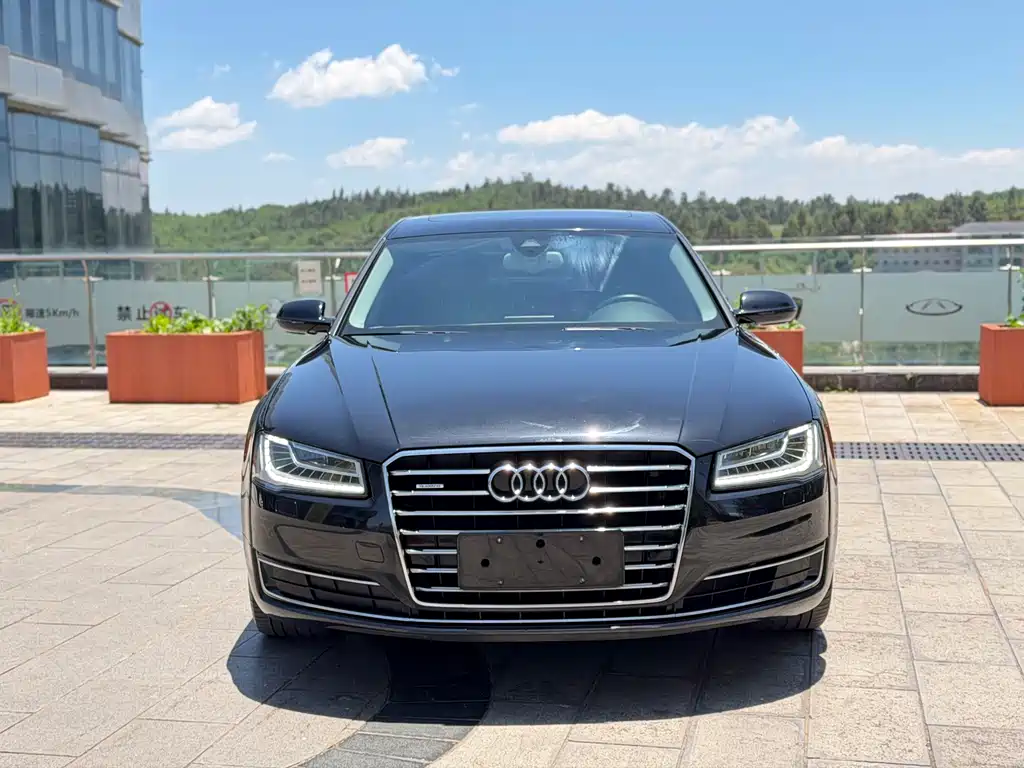 Audi A8 2015