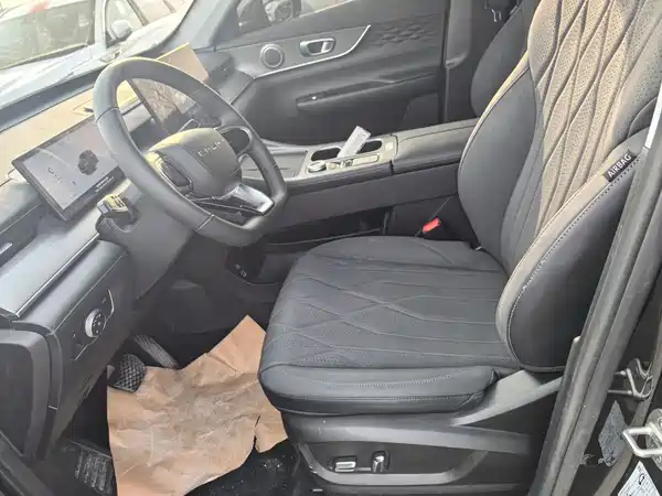 Chery Tiggo 8 PLUS 2025