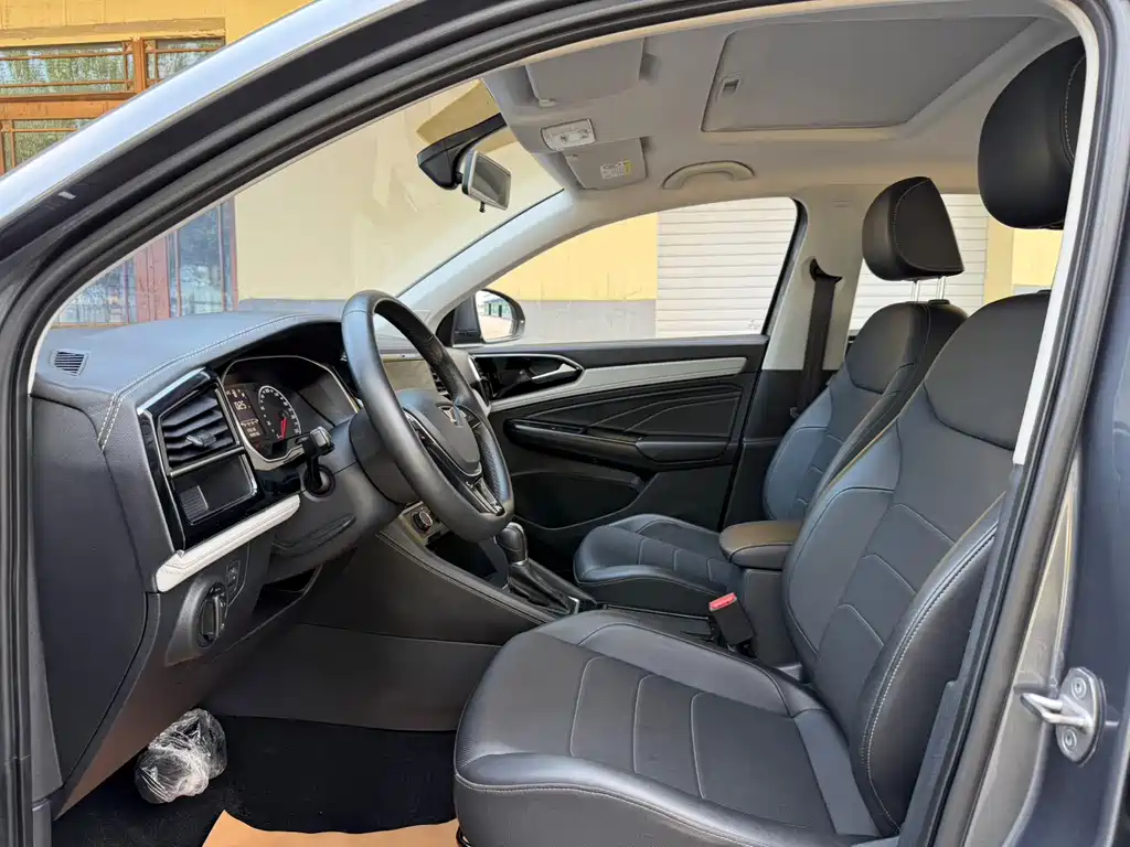 Jetta VS5 2022